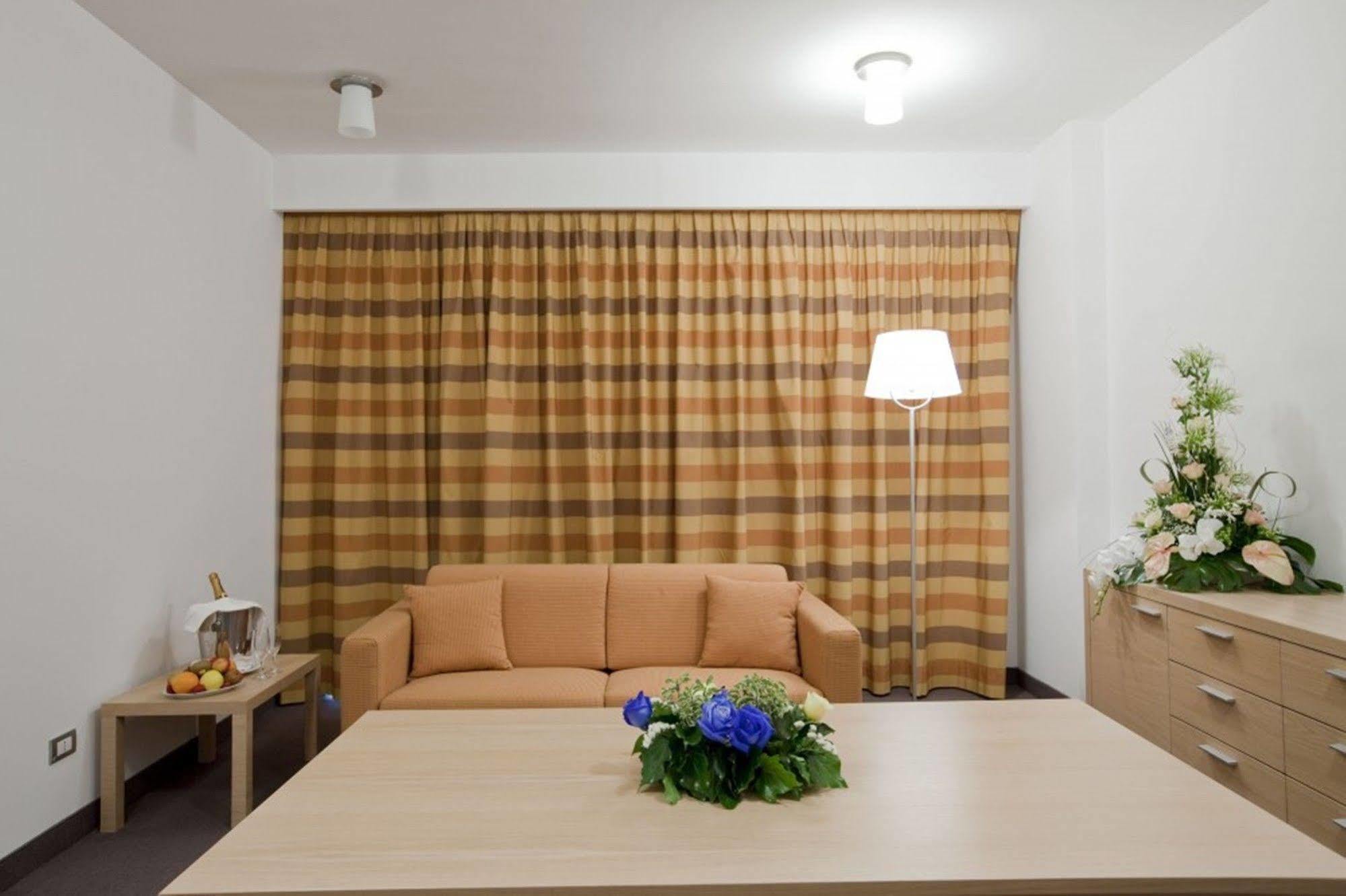 Centrum Palace Hotel & Resorts Campobasso Exterior photo