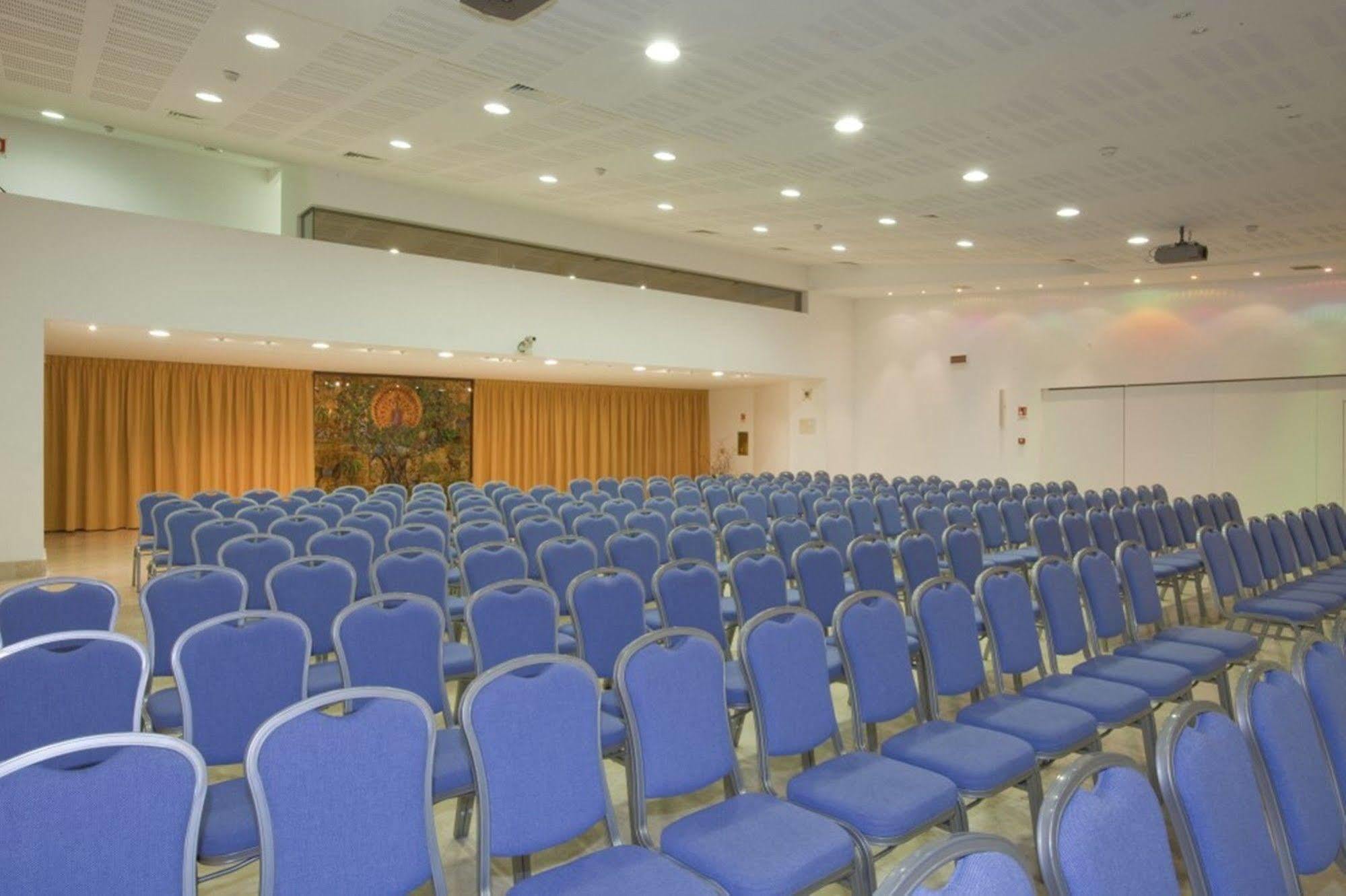 Centrum Palace Hotel & Resorts Campobasso Exterior photo